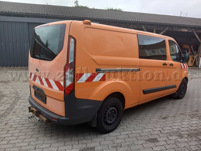 1 Ford Transit Custom (defekt mit Motorschaden) – foto 2 – kavel bij Zoll-Auktion, Bamberg