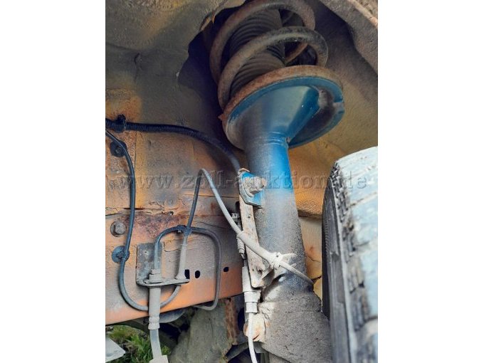 Stoßdämpfer, Feder, Radkasten