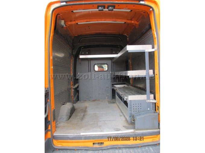 Ford Transit Doka Kastenwagen, allrad, defekt, gebraucht: Ansicht Laderaum