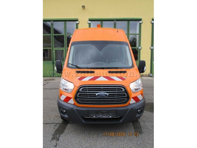 Ford Transit Doka Kastenwagen, allrad, defekt, gebraucht: Ansicht von vorne