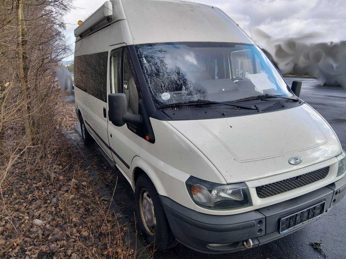 Ansicht seitlich Beifahrerseite von vorne