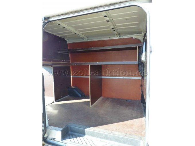 Regaleinbau Ansicht Seitentür