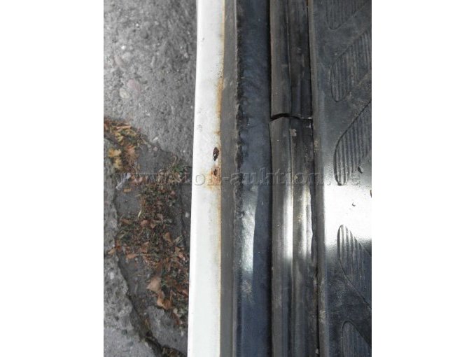 Korrosion Einstieg Seitentür