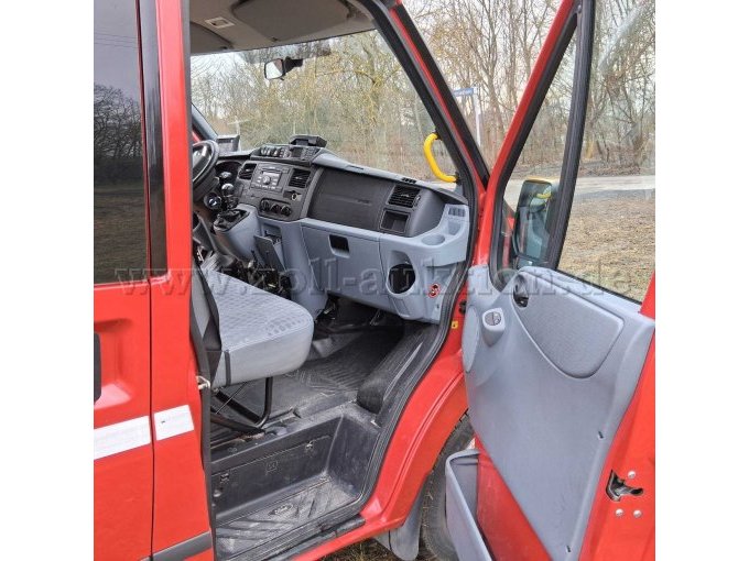 1 Ford Transit FT 350 L Trend – brandweerwagen – 9 zitplaatsen – 103 kW – 56.118 km – foto 10 – kavel bij Zoll-Auktion, Bad Lauchstädt, Goethestadt