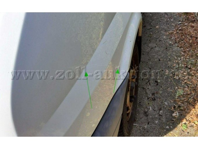 Kotflügel links verkratzt