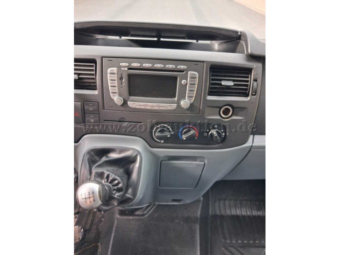 Radio mit Navi