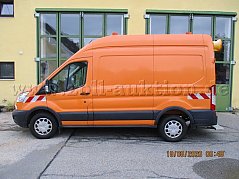 Ford Transit Kastenwagen, allrad, defekt, gebraucht: Ansicht von links