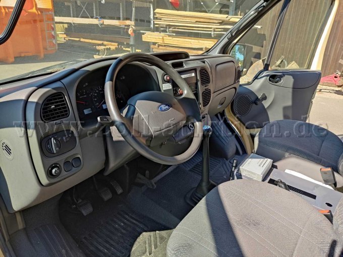 1 Ford Transit Kombi met hoog dak – foto 4 – kavel bij Zoll-Auktion, Amberg