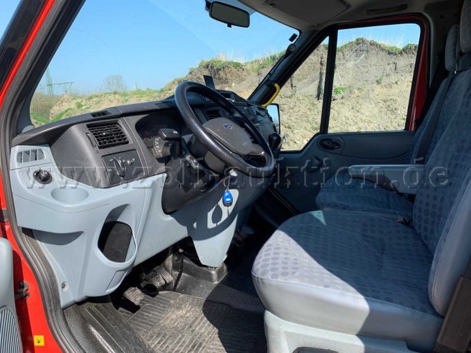 Innenraum vorne links