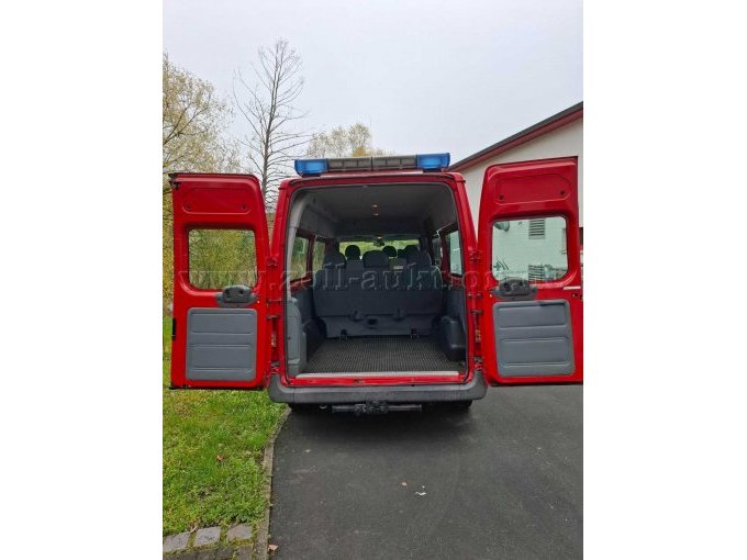 Kofferraum geöffnet