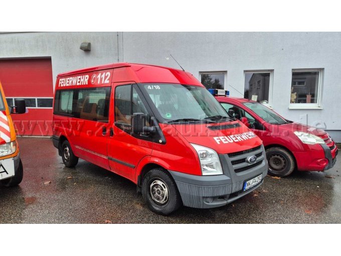 Ford Transit rechts