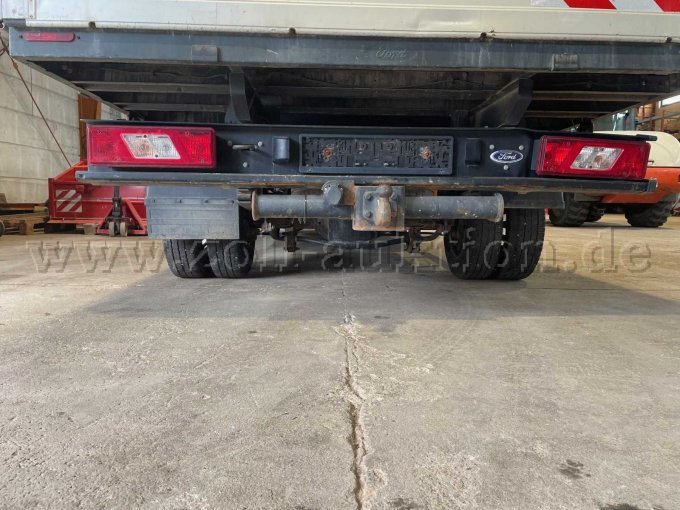 1 Ford Transit met laadbak 5,0 to – foto 16 – kavel bij Zoll-Auktion, Witzenhausen