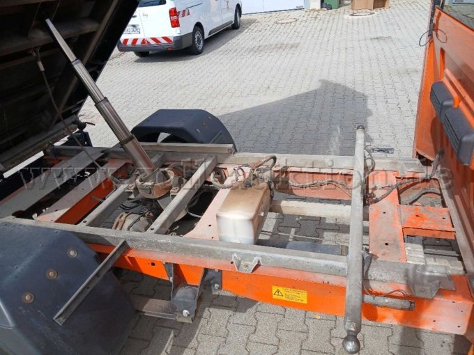 1 Ford Transit Pritsche fahrtüchtig – foto 11 – kavel bij Zoll-Auktion, Grasbrunn
