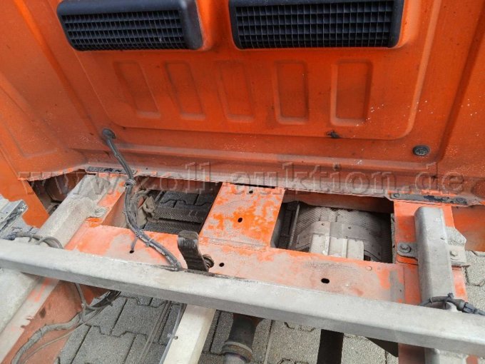 1 Ford Transit Pritsche fahrtüchtig – foto 9 – kavel bij Zoll-Auktion, Grasbrunn