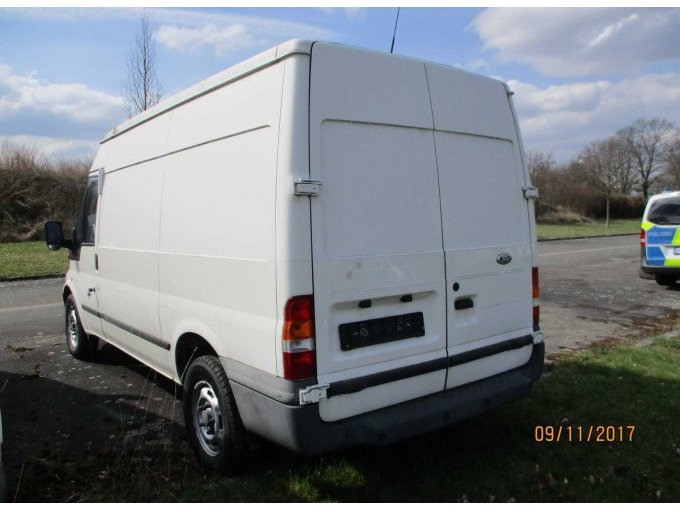 Ansicht von schräg hinten Fahrerseite
