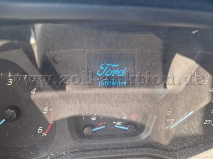 Ford Transit - KM Stand