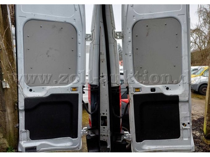 Ford Transit - Innenseite Hecktüren