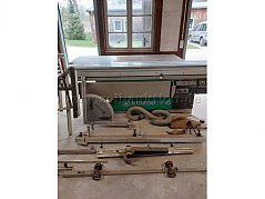 Maschine mit Anbauteilen