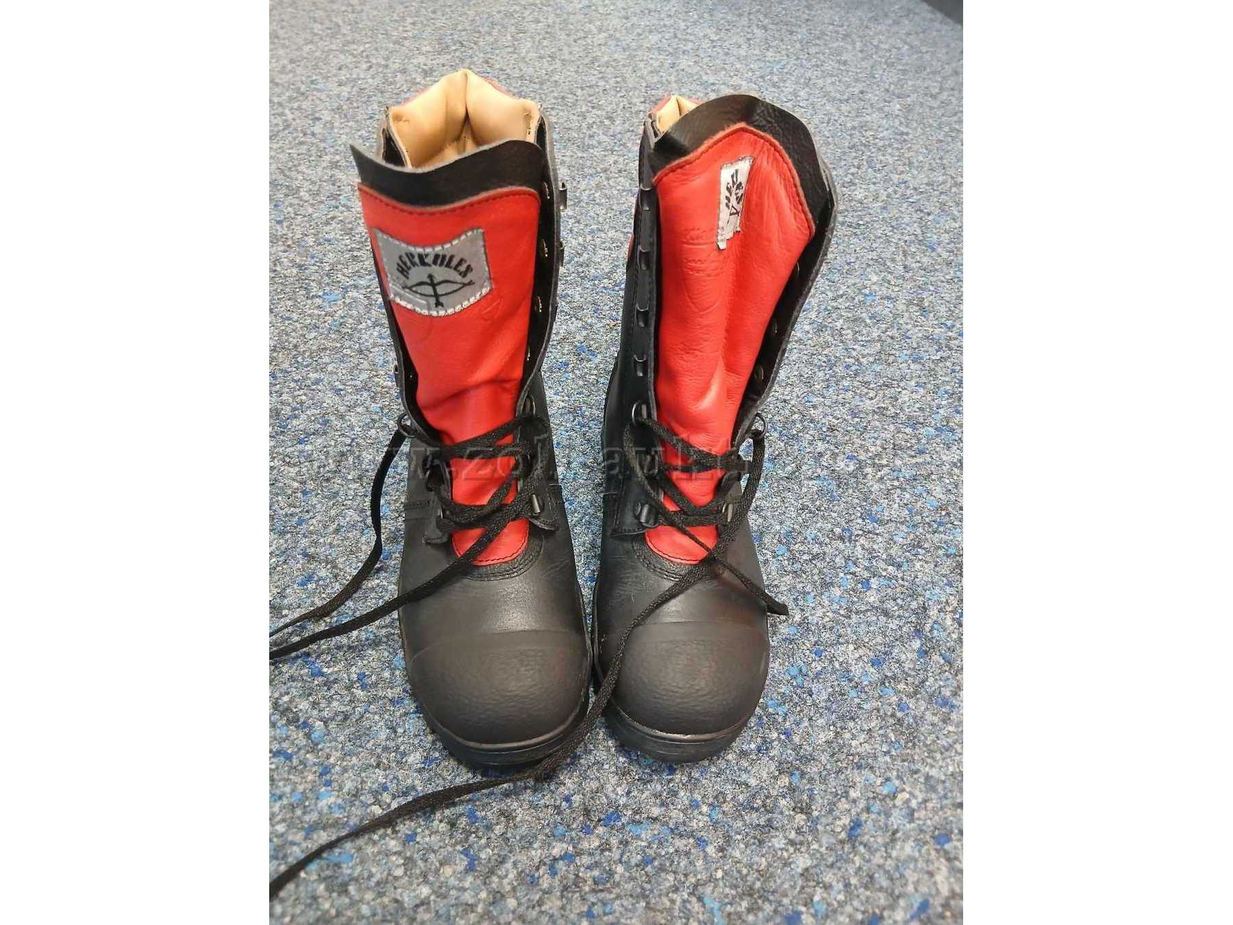 Frontansicht Forstarbeiterstiefel 1