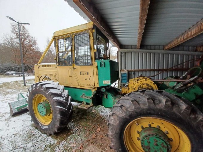 Seitenansicht (Roststellen/Farbabplatzungen)