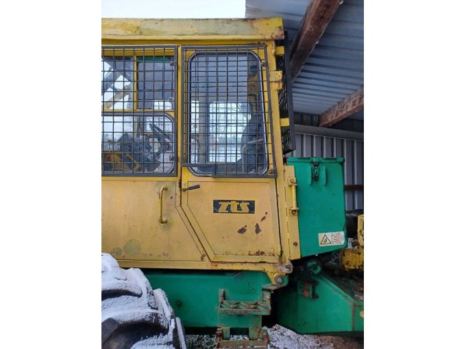 Seitenansicht (Einstieg links)