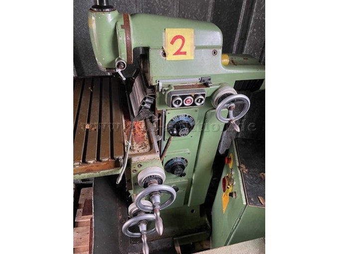 Fräsmaschine_seitlich