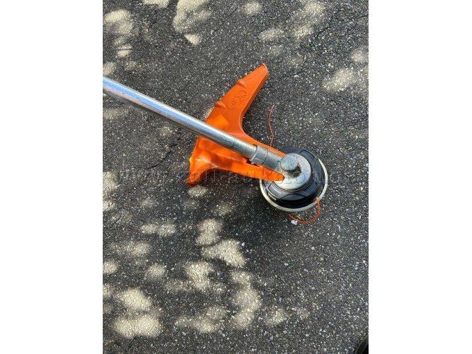 1 Freischneider Fa. Stihl Typ: 56 GSB 230-2 – foto 4 – kavel bij Zoll-Auktion, Gärtringen
