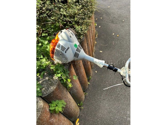 1 Freischneider Fa. Stihl Typ: 56 GSB 230-2 – foto 5 – kavel bij Zoll-Auktion, Gärtringen