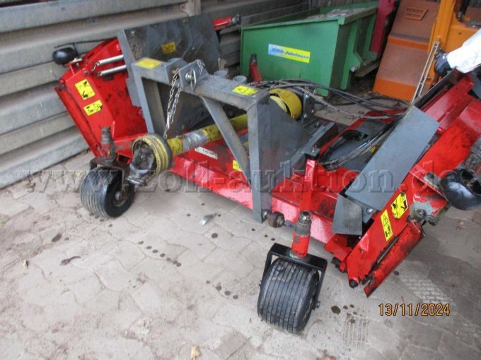 Zapfwelle zum Antrieb des Mähwerks im Lieferumfang enthalten