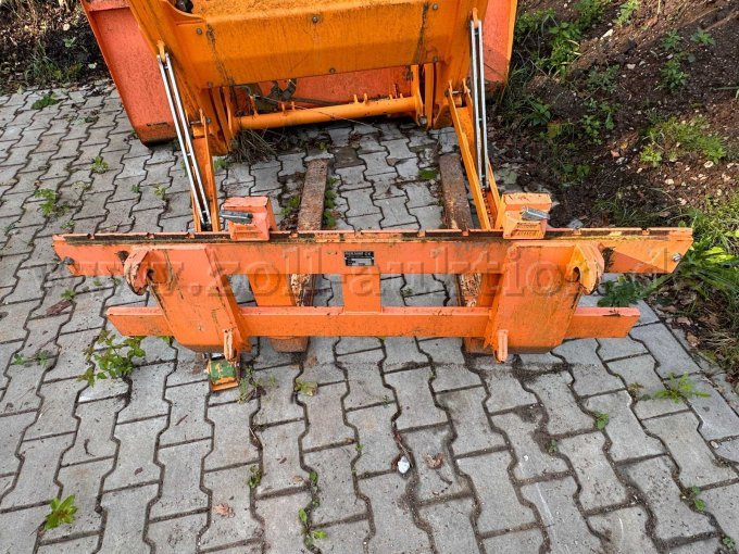 1 voorlader met universele schep en palletvork – foto 4 – kavel bij Zoll-Auktion, Heroldsbach