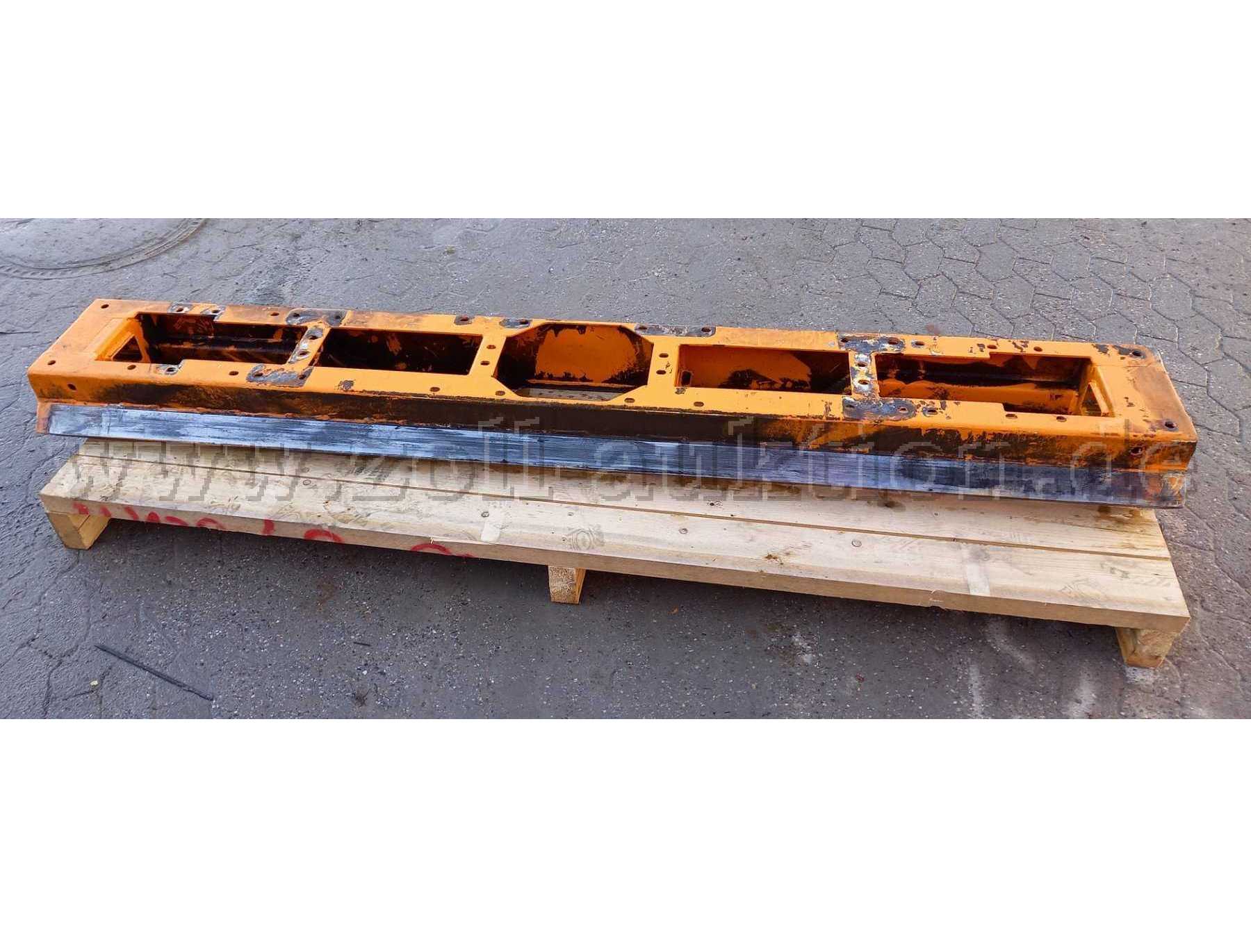 Frontrahmen Fahrzeugseitig Unterseite