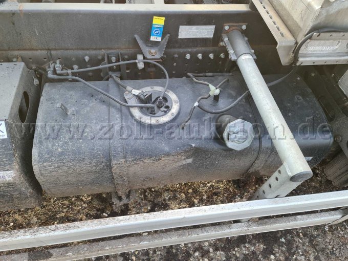 Ansicht beschädigter Tank