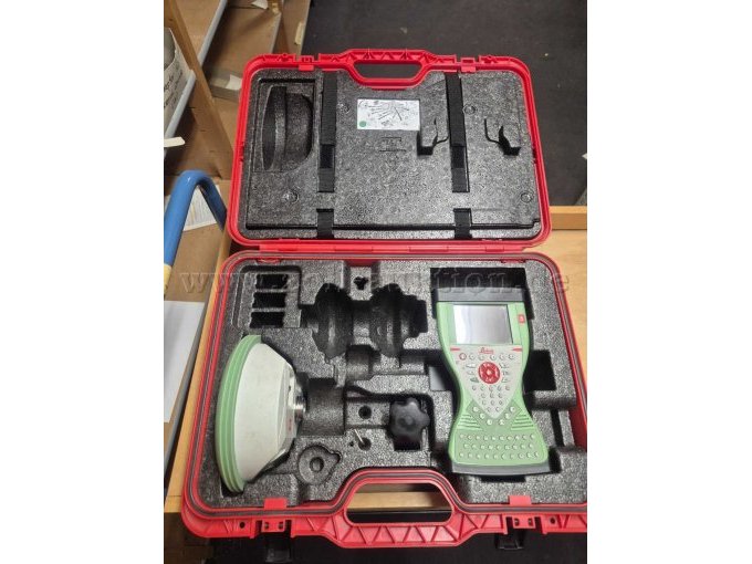 1 GNSS-Empfänger GS12 GNSS Smart Antenne und GNSS-Controller CS15 3.5G DEFEKT – foto 2 – kavel bij Zoll-Auktion, Kiel