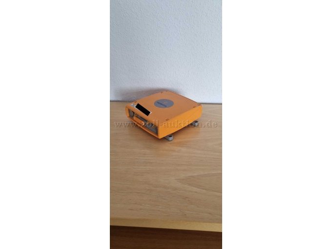 Schraegansicht GNSS Empfaenger