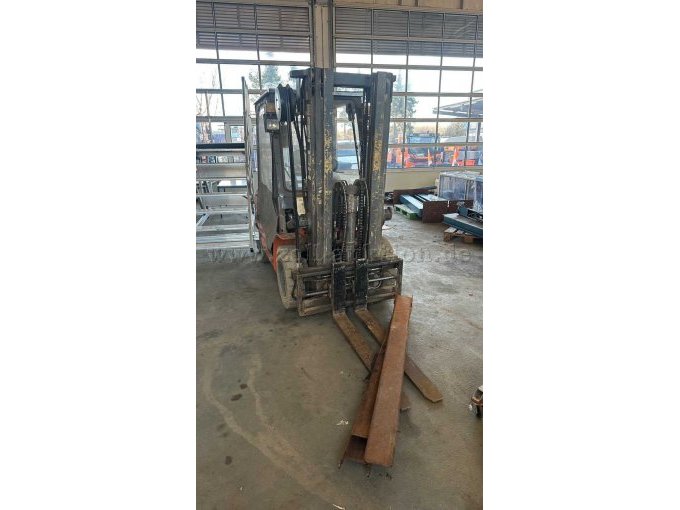 Frontansicht mit Gabelverlängerung