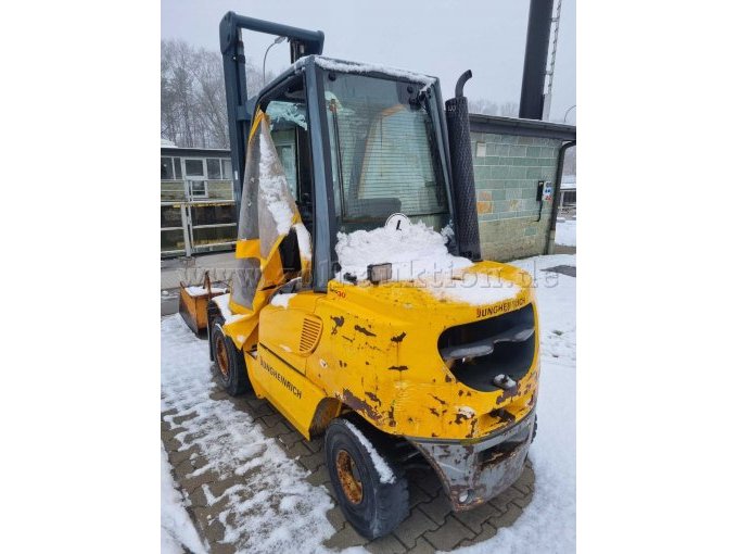 Gabelstapler hinten links