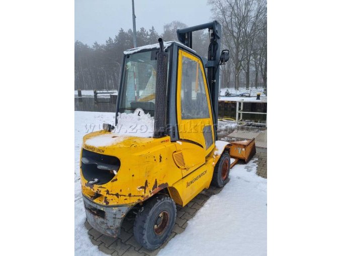 Gabelstapler hinten rechts II