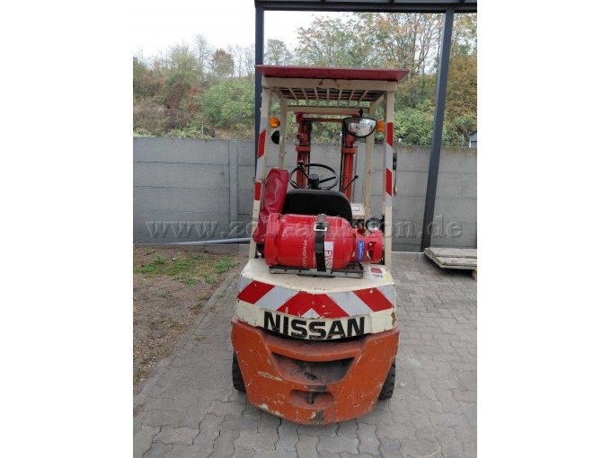 1 Gabelstapler Nissan Typ NF01 – foto 2 – kavel bij Zoll-Auktion, Speyer