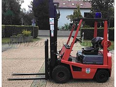 Seite rechts ausgefahren
