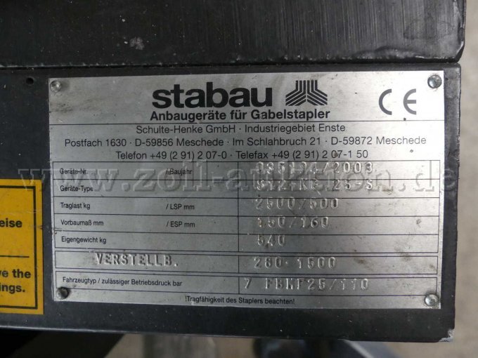 Fabrikschild Anbaugerät