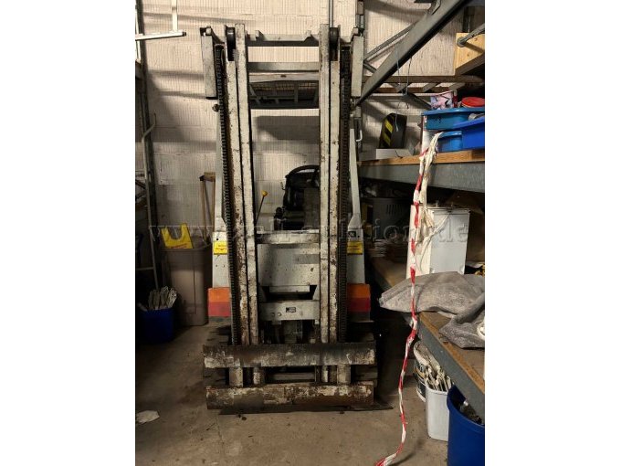 Gabelstapler E3-15 N