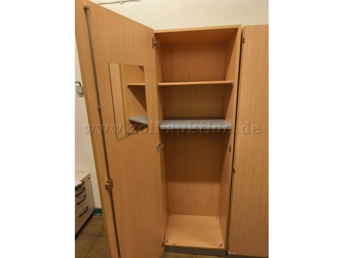 Garderobenschrank offen Garderobenschrank offen