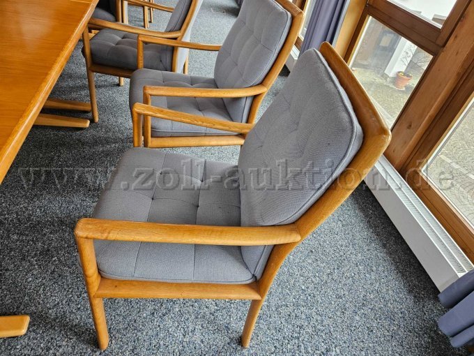 Stuhl für Gemeinderäte