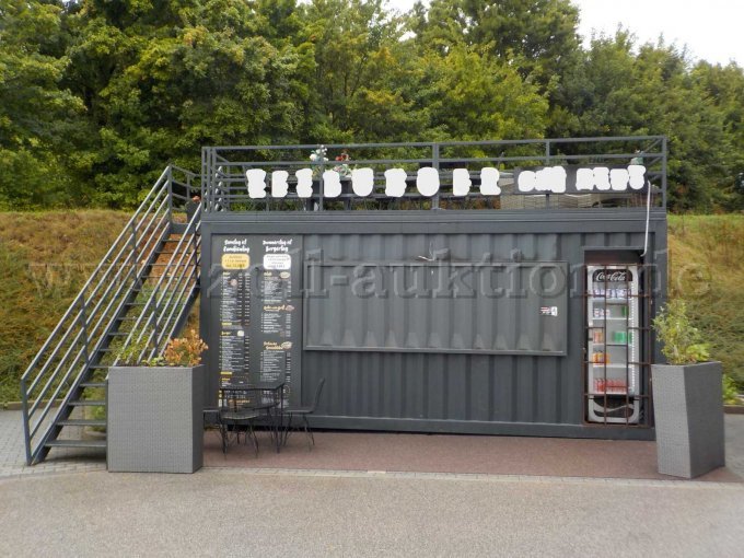Frontansicht Container