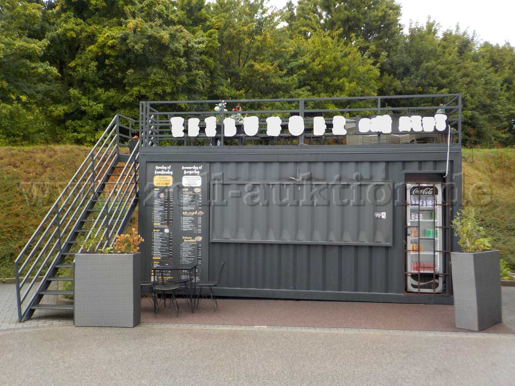 Frontansicht Container