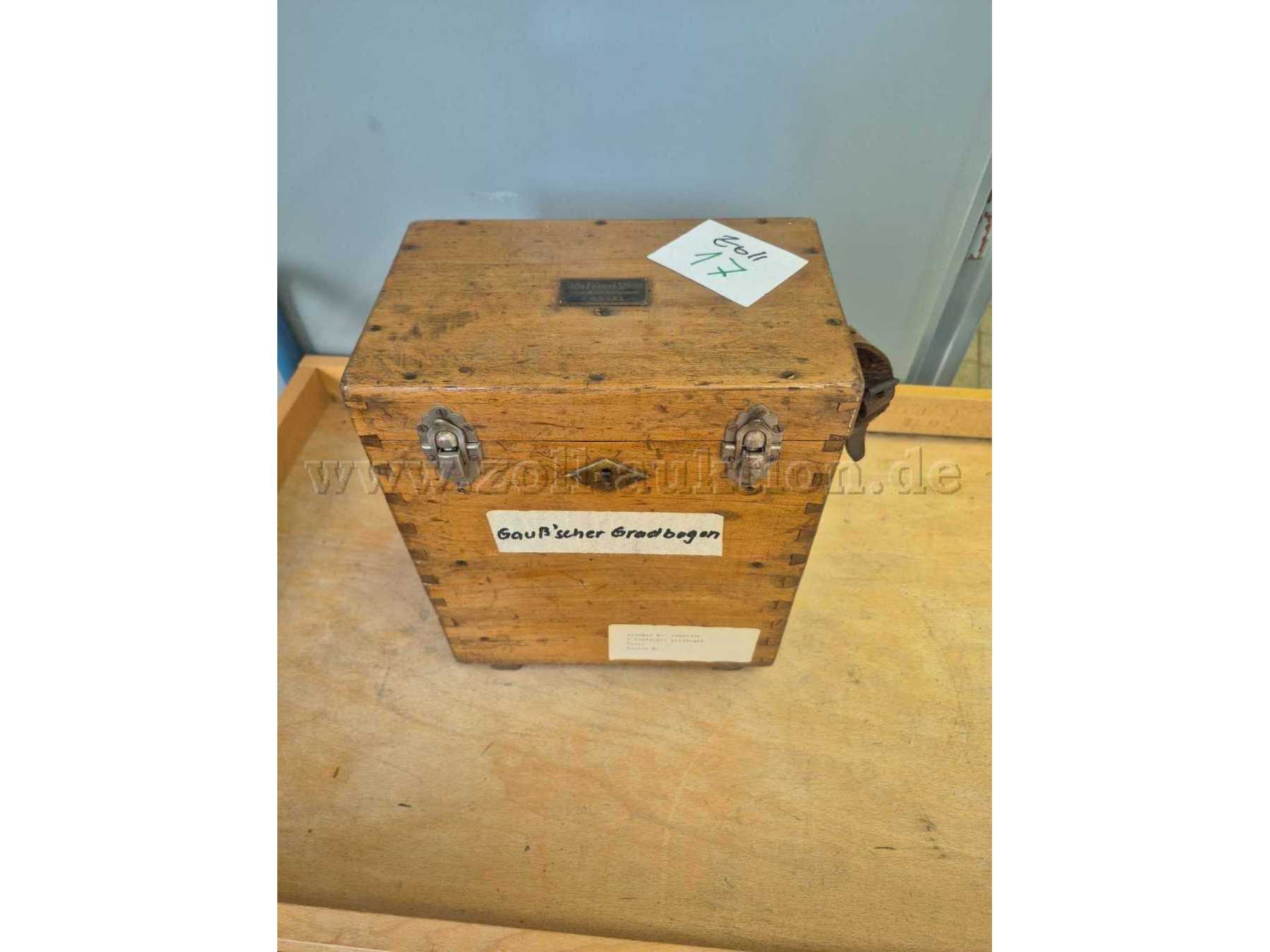 Transportbox.