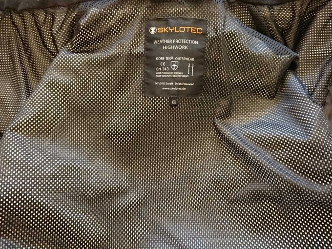 Jacke innen