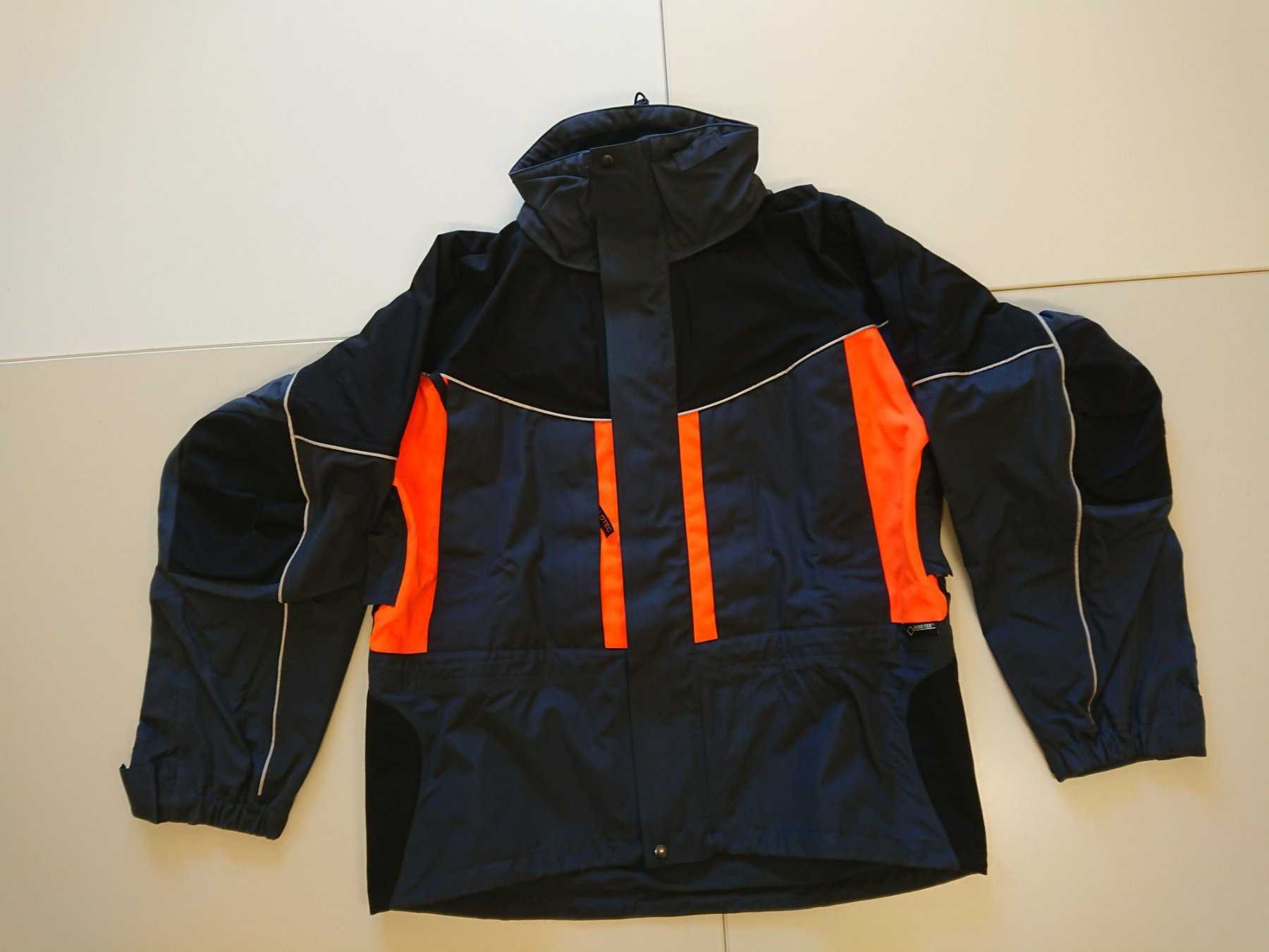 Jacke vorn