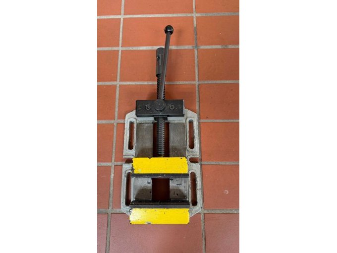 1 Gebrauchte Tischbohrmaschine Typ Epple TB 30 Vario – foto 2 – kavel bij Zoll-Auktion, Duderstadt