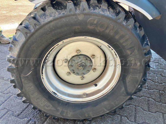 Aebi TT240 Ansicht Reifen vorne links